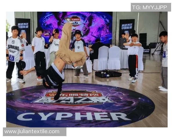 重庆街舞队引领力量变革热议街舞文化的崛起与未来发展